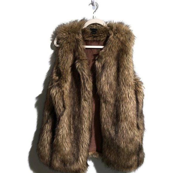 Steve Madden Faux Fur Vest 